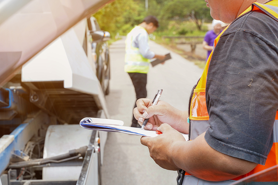 Attorney Investigates Trucking Accidents for Liability